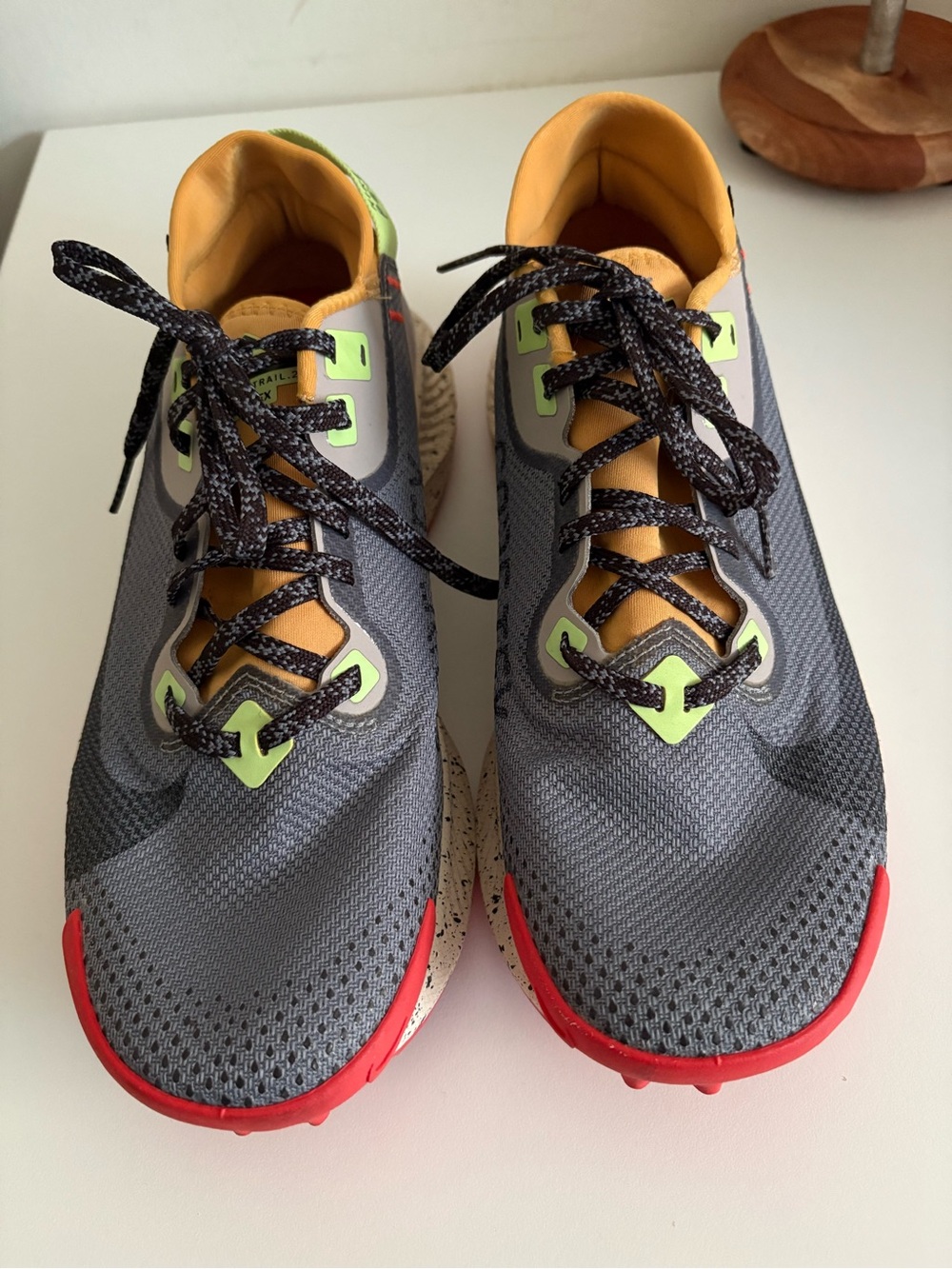 Nike Trail Pegasus GTX Running Shoes – Men’s 9 (EUR 42.5) – Excellent Condition